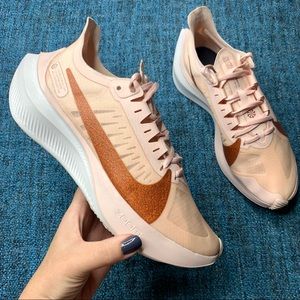 Nike Zoom Gravity Pink Rose Gold Running Shoes